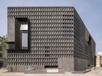藝術中心室內(nèi)空間展覽展示效果-1561-03